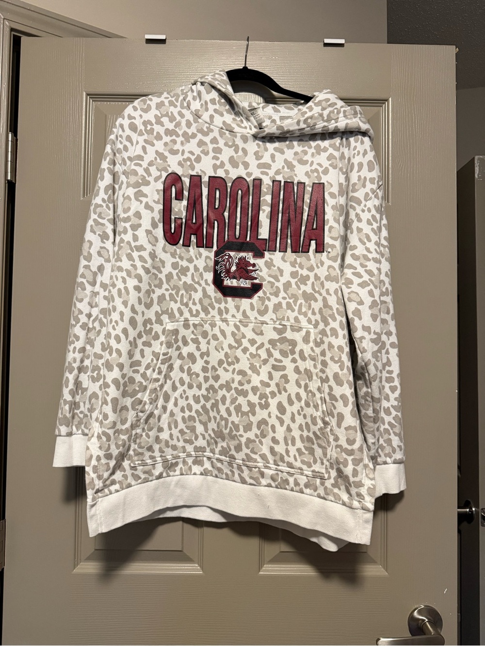 Carolina Leopard-Print Hooded Sweatshirt - White & Taupe